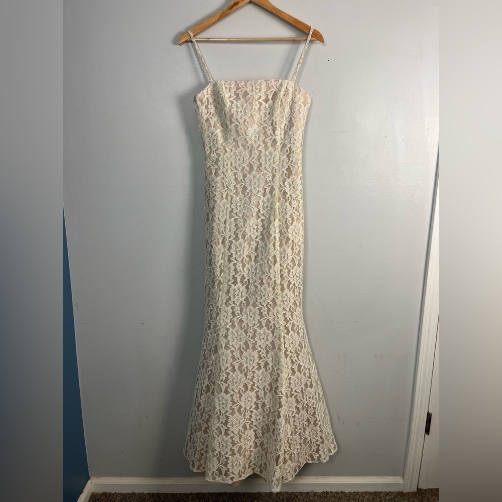 Night Way Collections Cream Sheath Dress Spaghetti Strap size 8